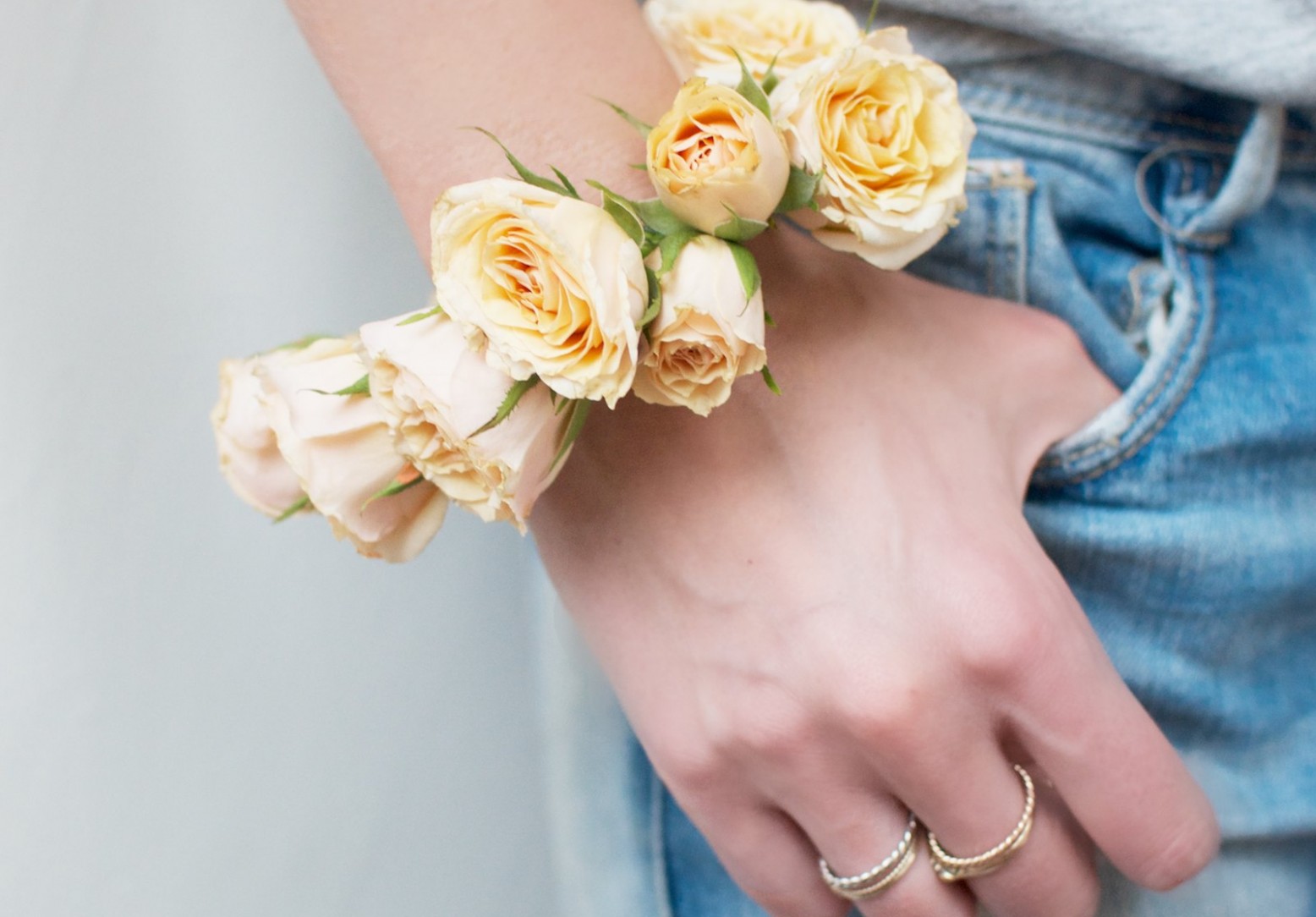DIY Fresh Flower Bracelet