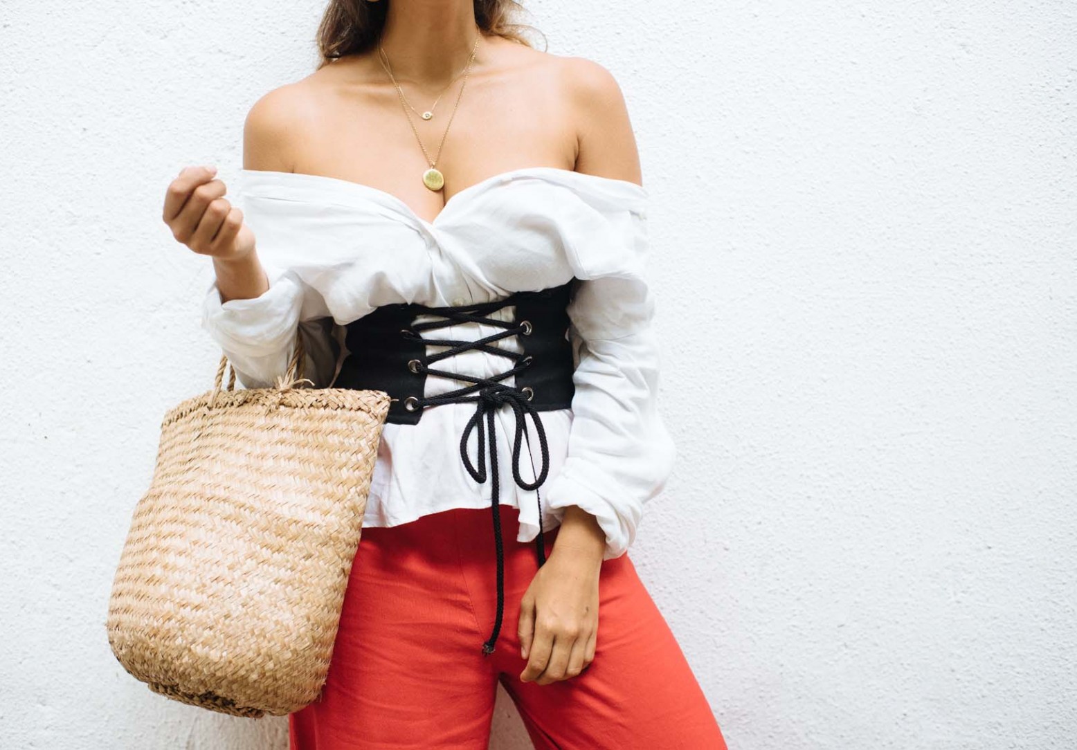 Corset belts can honestly put together and complete every look