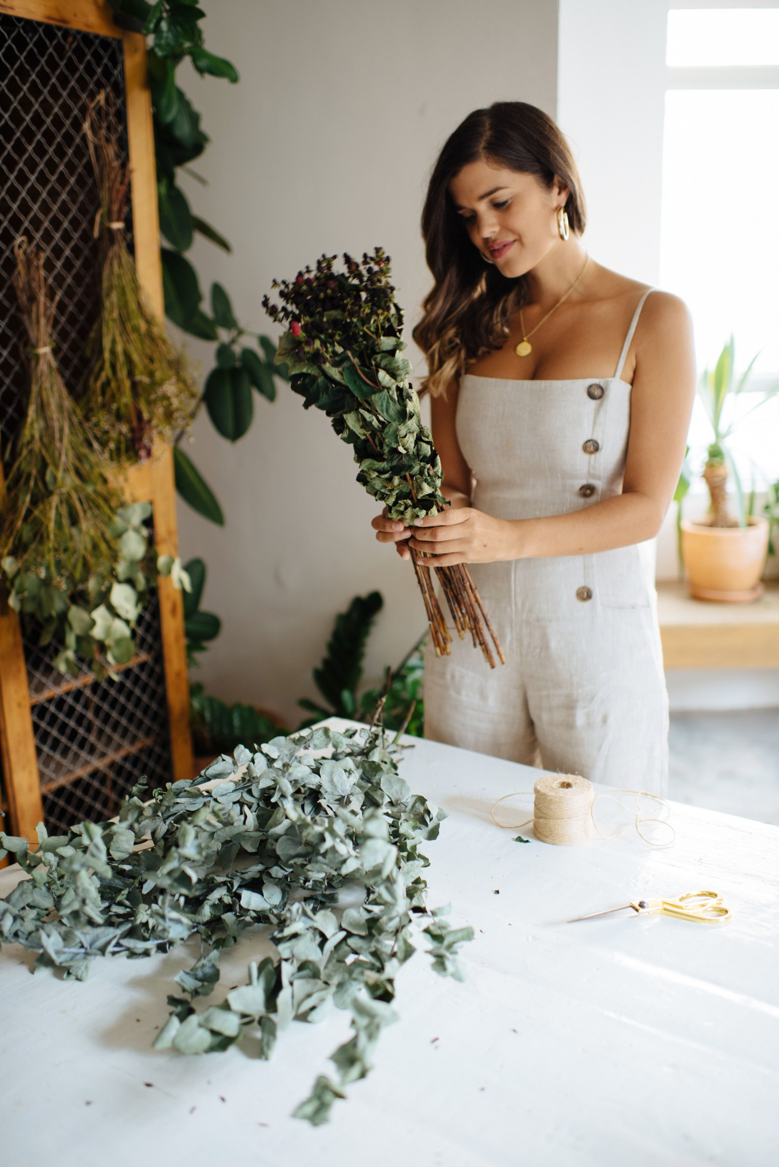 Five Simple Ways To Dry Flowers Collective Gen