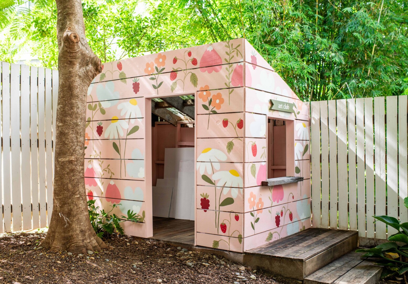 We Made a Kid's Backyard Art Studio (With A Flower Mural!) | Collective Gen, image size:1556x1084